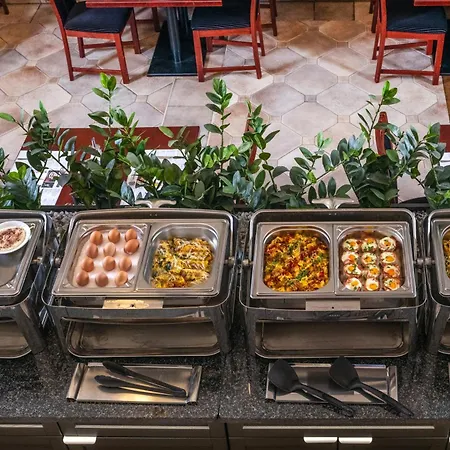 Szarvaskut ホテル