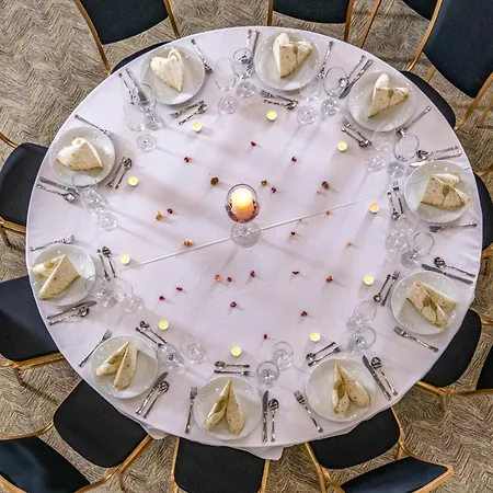 Szarvaskut 4* ジルク