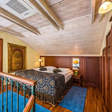 Szarvaskut Hotel 4*