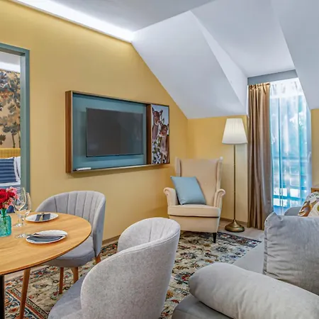 Szarvaskut Hotel 4*