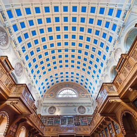 Szarvaskut ホテル