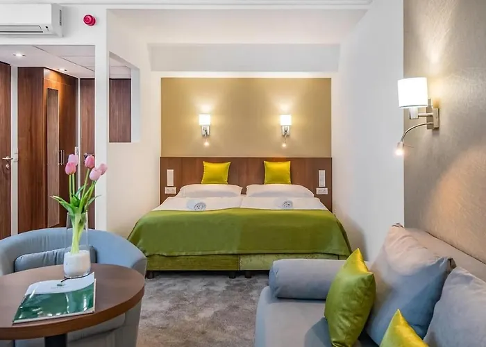 Szarvaskut Hotel 4*