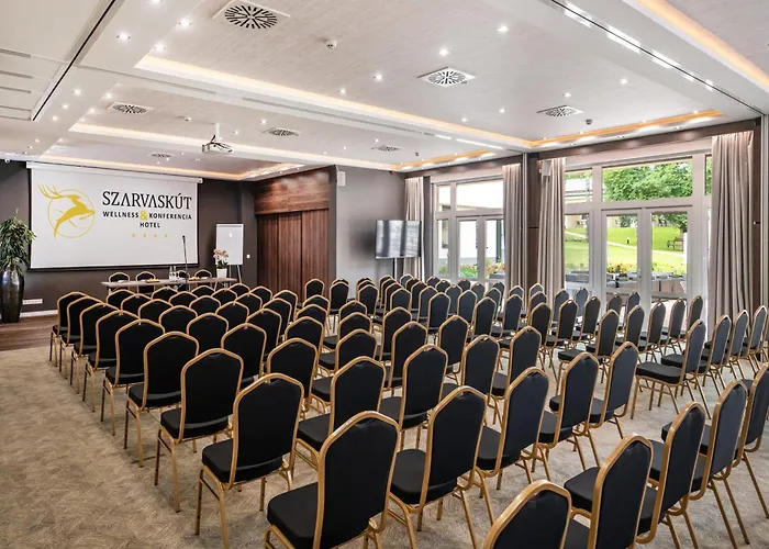 Hotel Szarvaskut Zirc