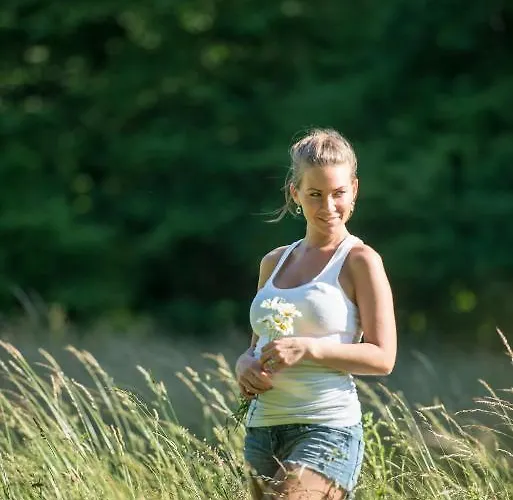 Hotel Szarvaskut Zirc
